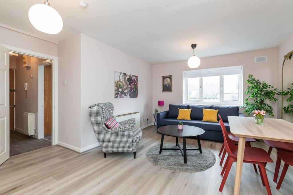 Fully Refurb Drogheda Apt5 2Nd Floor Exteriör bild